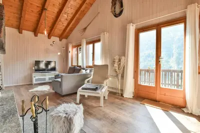 TV/Unterhaltungsangebot in der Unterkunft Chalet Bülbül