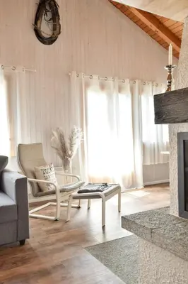 Ein Sitzbereich in der Unterkunft Chalet Bülbül