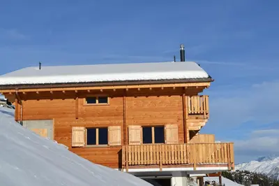 Hirschfluh Duplex im Winter