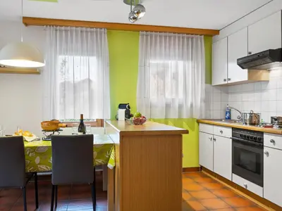 Küche/Küchenzeile in der Unterkunft Apartment Alicia by Interhome