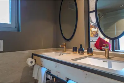 Ein Badezimmer in der Unterkunft Hotel Derby