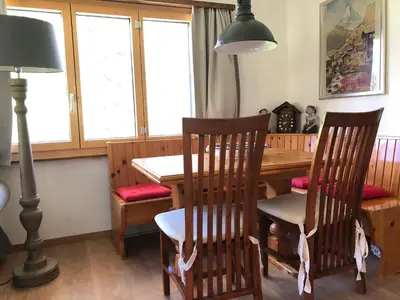 Ein Sitzbereich in der Unterkunft Appartement Waidmannsheil mit schöner Aussicht