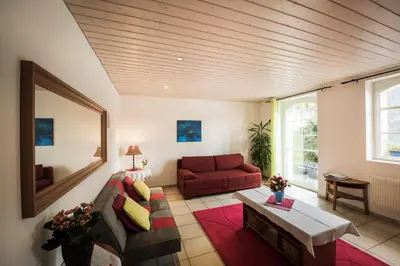 Ein Sitzbereich in der Unterkunft Beauregard - Direct lake view