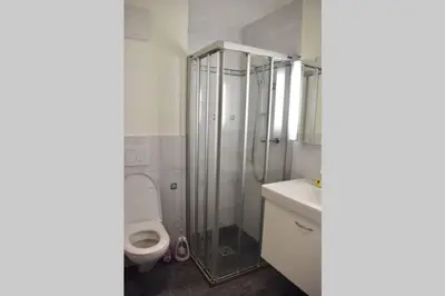 Ein Badezimmer in der Unterkunft Modern Apartment 모던 펜션