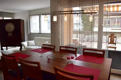 Ein Sitzbereich in der Unterkunft Modern Apartment 모던 펜션