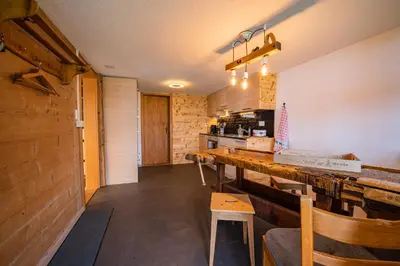 Küche/Küchenzeile in der Unterkunft Chalet Rösi - Ferienwohnung mit Hot Pot & Bergsicht