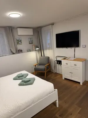 TV/Unterhaltungsangebot in der Unterkunft La Lombardie - Charme et tranquillité