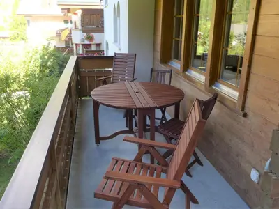 Ein Balkon oder eine Terrasse in der Unterkunft Apartment Obri Tuftra-7 by Interhome