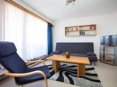 Ein Sitzbereich in der Unterkunft Studio Combire 405 by Interhome