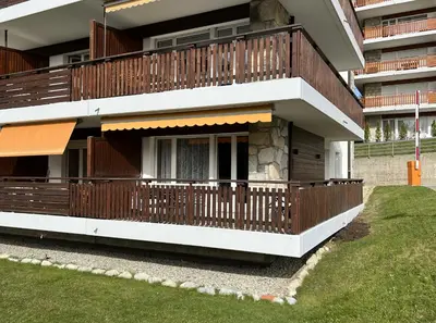 Das Gebäude in dem sich die Ferienwohnung befindet