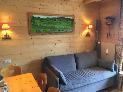 Ein Sitzbereich in der Unterkunft Mountain view cosy, comfortable 1 bed-room Luxury Appartment Crans-Montana