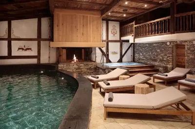 Der Swimmingpool an oder in der Nähe von Aïda Hôtel & Spa - 