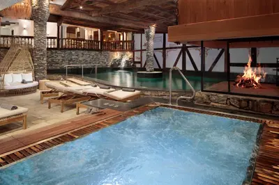 Der Swimmingpool an oder in der Nähe von Aïda Hôtel & Spa - 