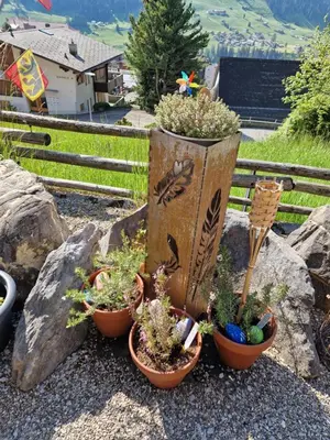Ein allgemeiner Bergblick oder ein Berglick von der Ferienwohnung aus