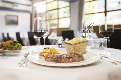 Essen im Hotel oder in der Nähe