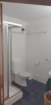 Ein Badezimmer in der Unterkunft Avalon