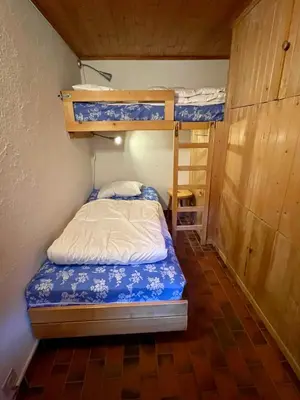 Ein Bett oder Betten in einem Zimmer der Unterkunft Chalet Singlinaz