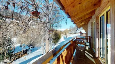 Ein Balkon oder eine Terrasse in der Unterkunft Chalet in the heart of the Val d'Anniviers resort