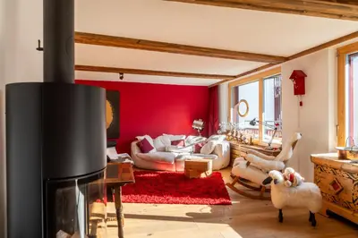 Ein Sitzbereich in der Unterkunft Duplex de charme à Zermatt