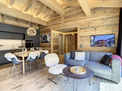 Ein Sitzbereich in der Unterkunft Polaris 1 003 - LUXE & SKI LIFT apartment 6 pers