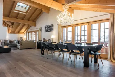 Ein Sitzbereich in der Unterkunft Chalet La Gioventu - GRIWA RENT AG