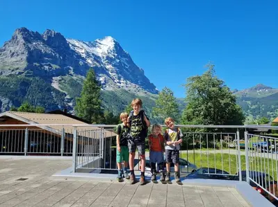 Ein allgemeiner Bergblick oder ein Berglick von der Ferienwohnung aus