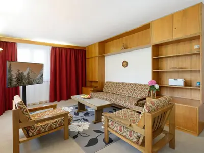 Ein Sitzbereich in der Unterkunft Apartment Hubertus-2 by Interhome