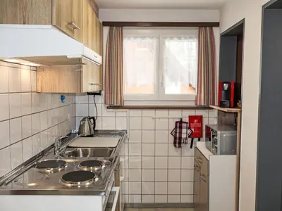 Küche/Küchenzeile in der Unterkunft Apartment Hubertus-1 by Interhome