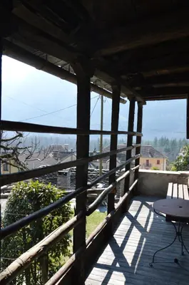 Ein Balkon oder eine Terrasse in der Unterkunft Rustico Pult