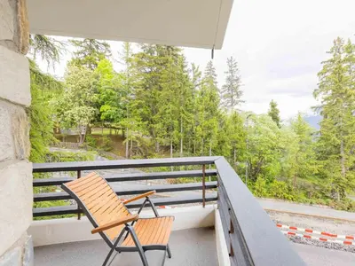 Ein Balkon oder eine Terrasse in der Unterkunft Apartment Crans-Montana near Ski Slopes