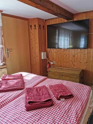 Ein Bett oder Betten in einem Zimmer der Unterkunft Studio by Apartments Capricorn No Parking