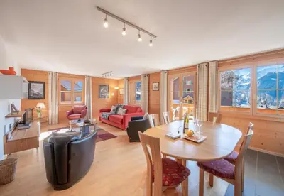 Ein Sitzbereich in der Unterkunft Chalet Bergrose
