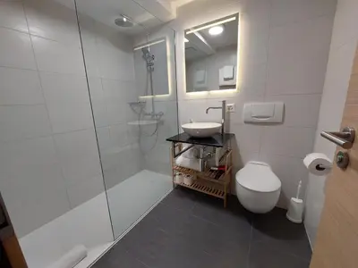 Ein Badezimmer in der Unterkunft Apartment Samira