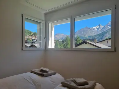 Ein allgemeiner Bergblick oder ein Berglick von der Ferienwohnung aus