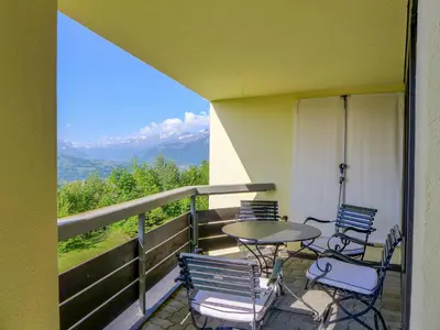 Ein allgemeiner Bergblick oder ein Berglick von der Ferienwohnung aus