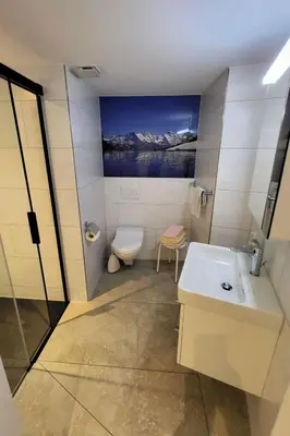 Ein Badezimmer in der Unterkunft Apartment Lilo-Studio by Interhome