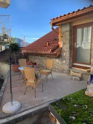Das Gebäude in dem sich die Ferienwohnung befindet