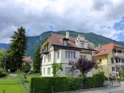 Ein allgemeiner Bergblick oder ein Berglick von der Ferienwohnung aus