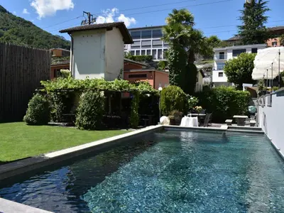 Der Swimmingpool an oder in der Nähe von Studio Capriccio 15 Studio Balcony by Interhome