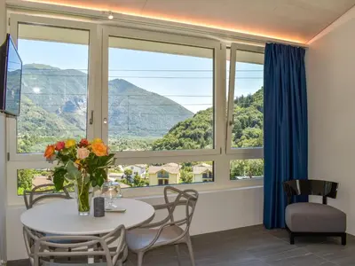 Ein allgemeiner Bergblick oder ein Berglick von der Ferienwohnung aus