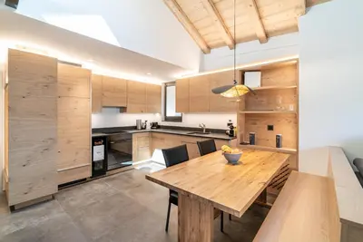 Küche/Küchenzeile in der Unterkunft Haus Beta by Zermatt Premium Apartments