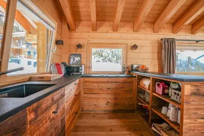 Küche/Küchenzeile in der Unterkunft Chalet t'Alpa
