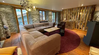 Ein Sitzbereich in der Unterkunft Stegmatte - Unique luxury triplex apartment for 10 persons