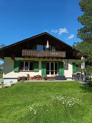 Ein Garten an der Unterkunft Chalet Filfalle