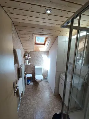 Ein Badezimmer in der Unterkunft Chalet Filfalle