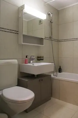 Ein Badezimmer in der Unterkunft Studio modern & ruhig, Nähe Gondel by ZermattStays