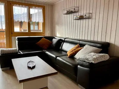 Ein Sitzbereich in der Unterkunft Chalet Diana - Spacious flat - Village core - South facing - Ski-in/Ski-out