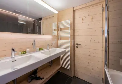 Ein Badezimmer in der Unterkunft Chalet Iris