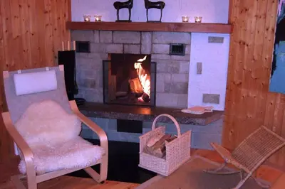 Ein Sitzbereich in der Unterkunft Chalet Mungg