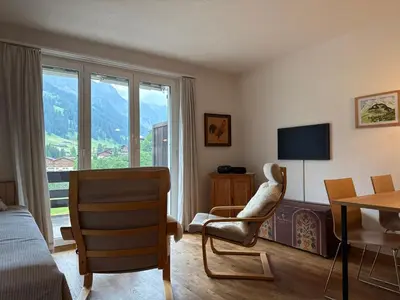 TV/Unterhaltungsangebot in der Unterkunft 2-Zimmer Studio mit grossem Balkon und Bergpanorama - 400m von Talstation Sillerenbahn